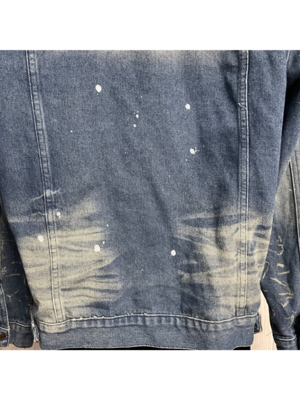 Reason Denim Jean Jacket Distressed Bleached Print Graphics Size Medium - Picture 8 of 9
